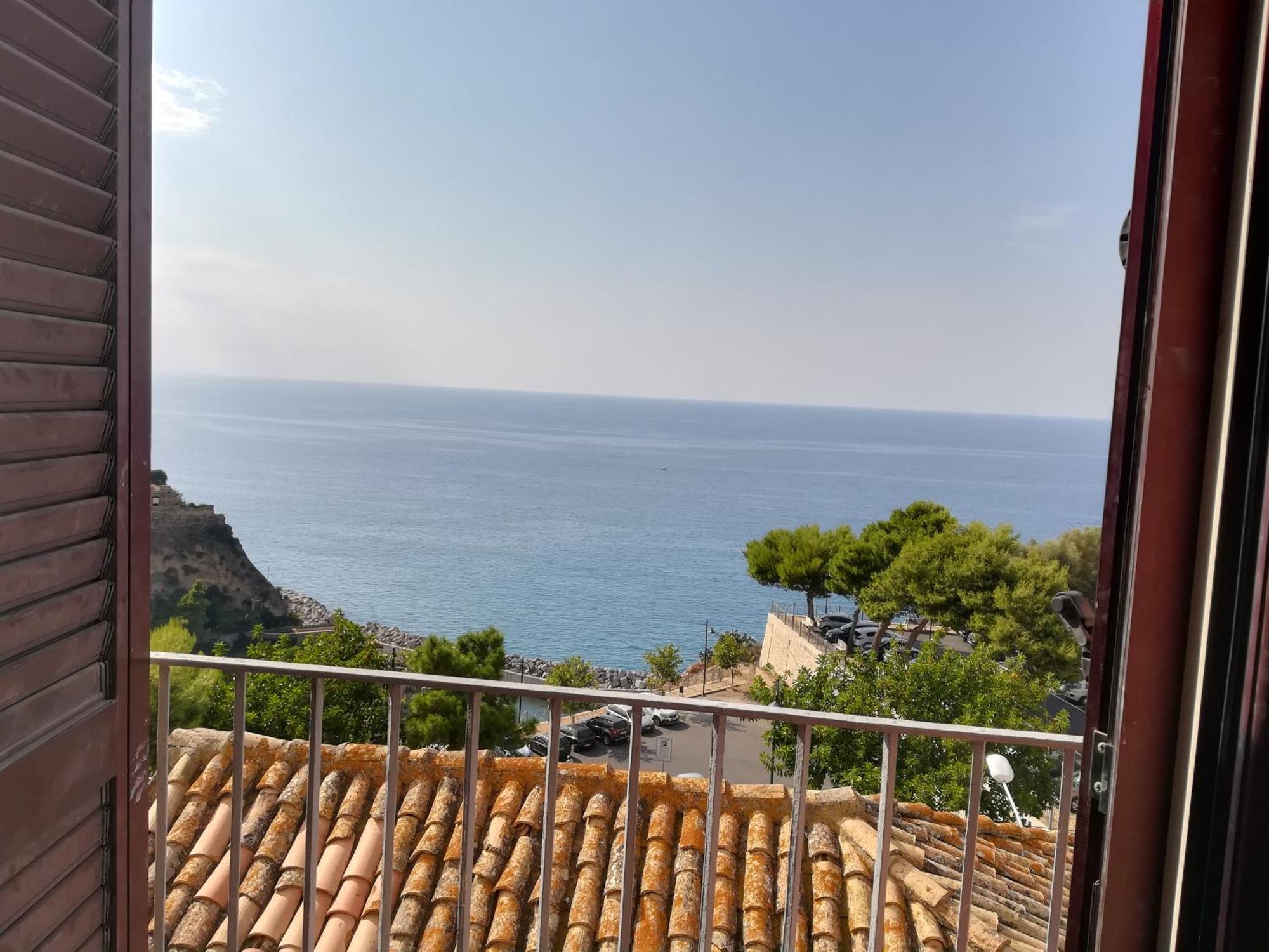 Italy, Calabria, Pizzo Rent Apartment 2 Room Экстерьер фото